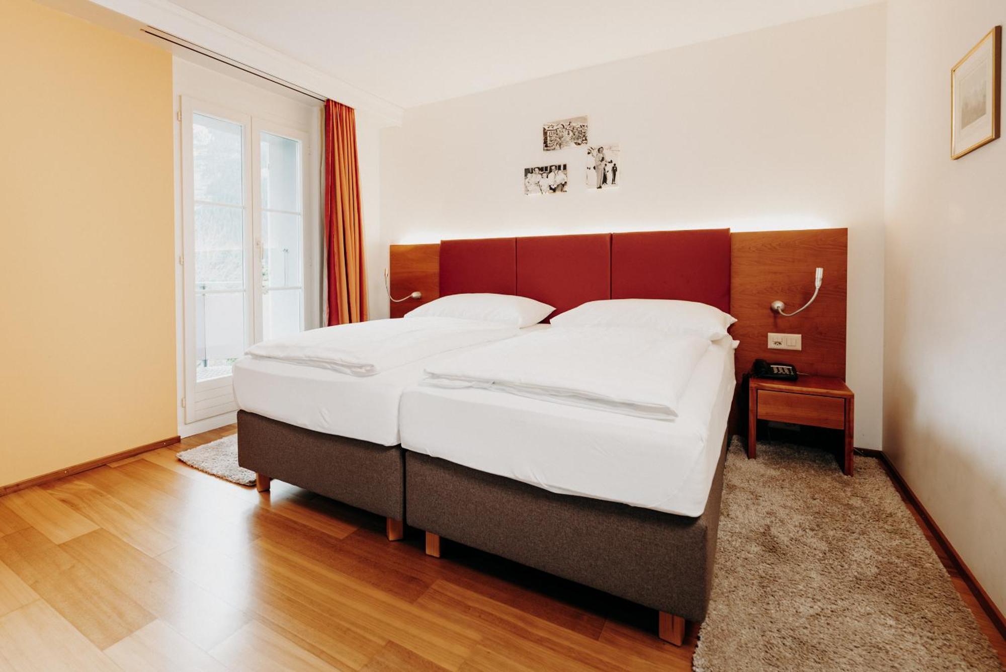 Parkhotel Schoenegg Grindelwald Bagian luar foto