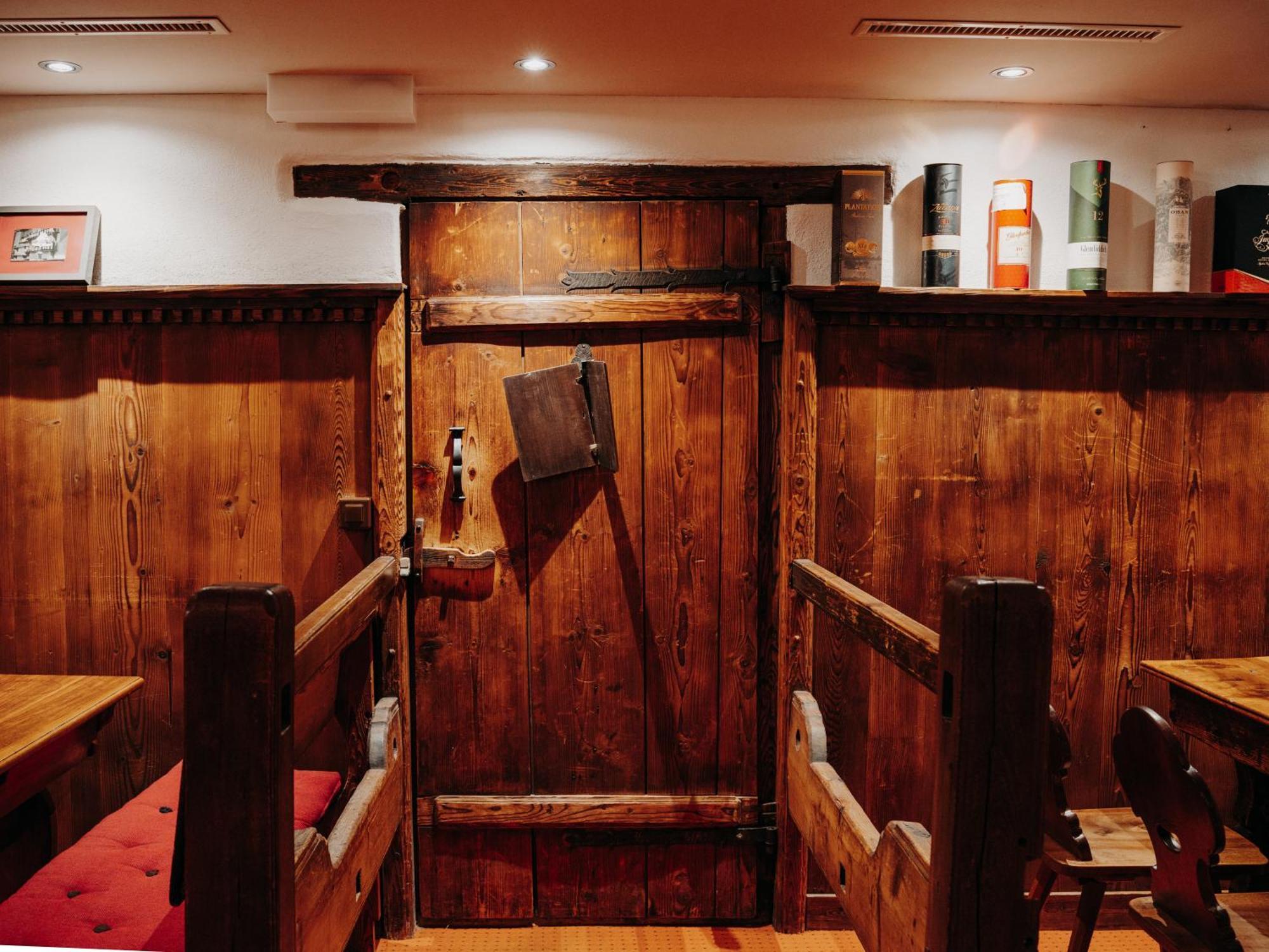 Parkhotel Schoenegg Grindelwald Bagian luar foto