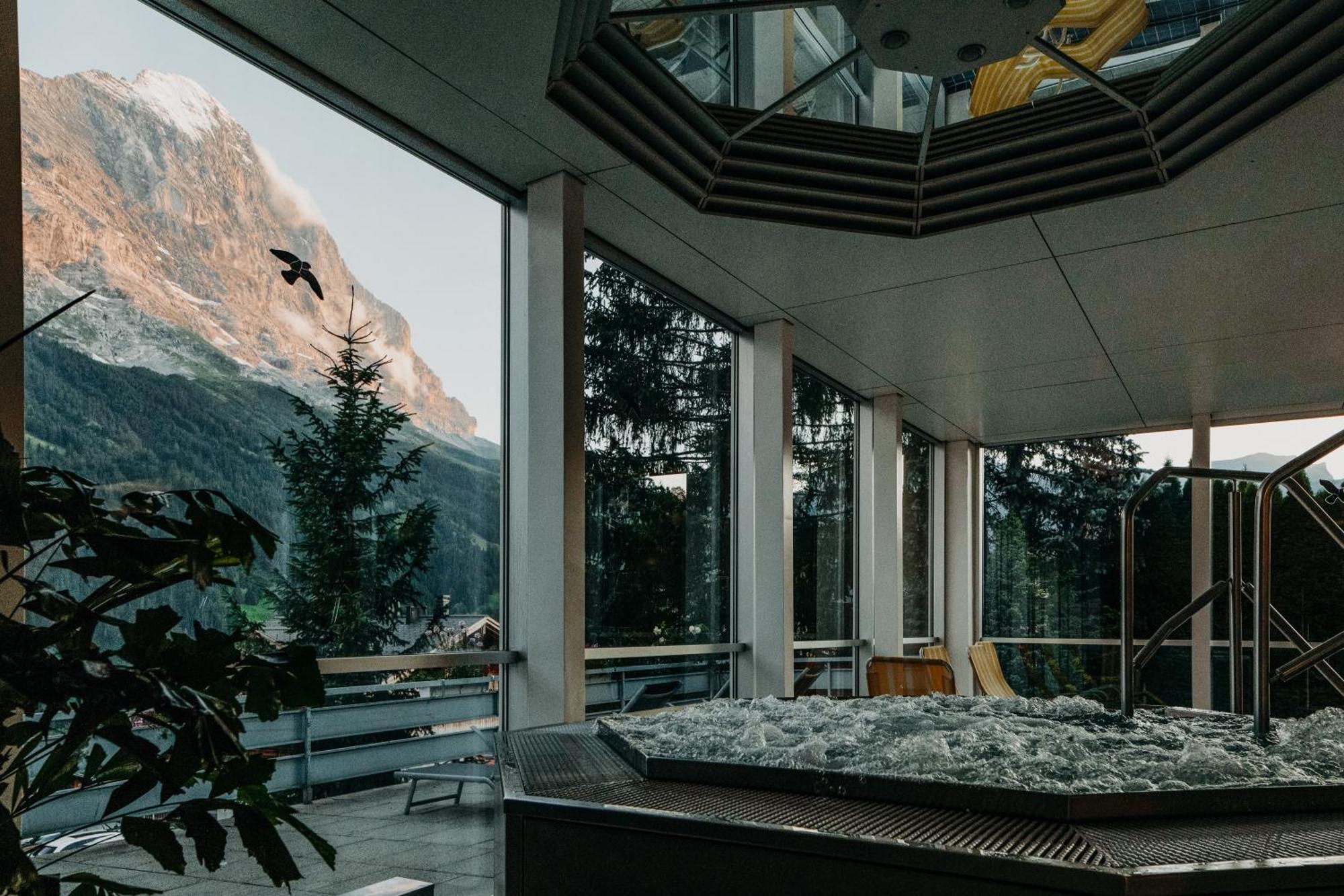 Parkhotel Schoenegg Grindelwald Bagian luar foto